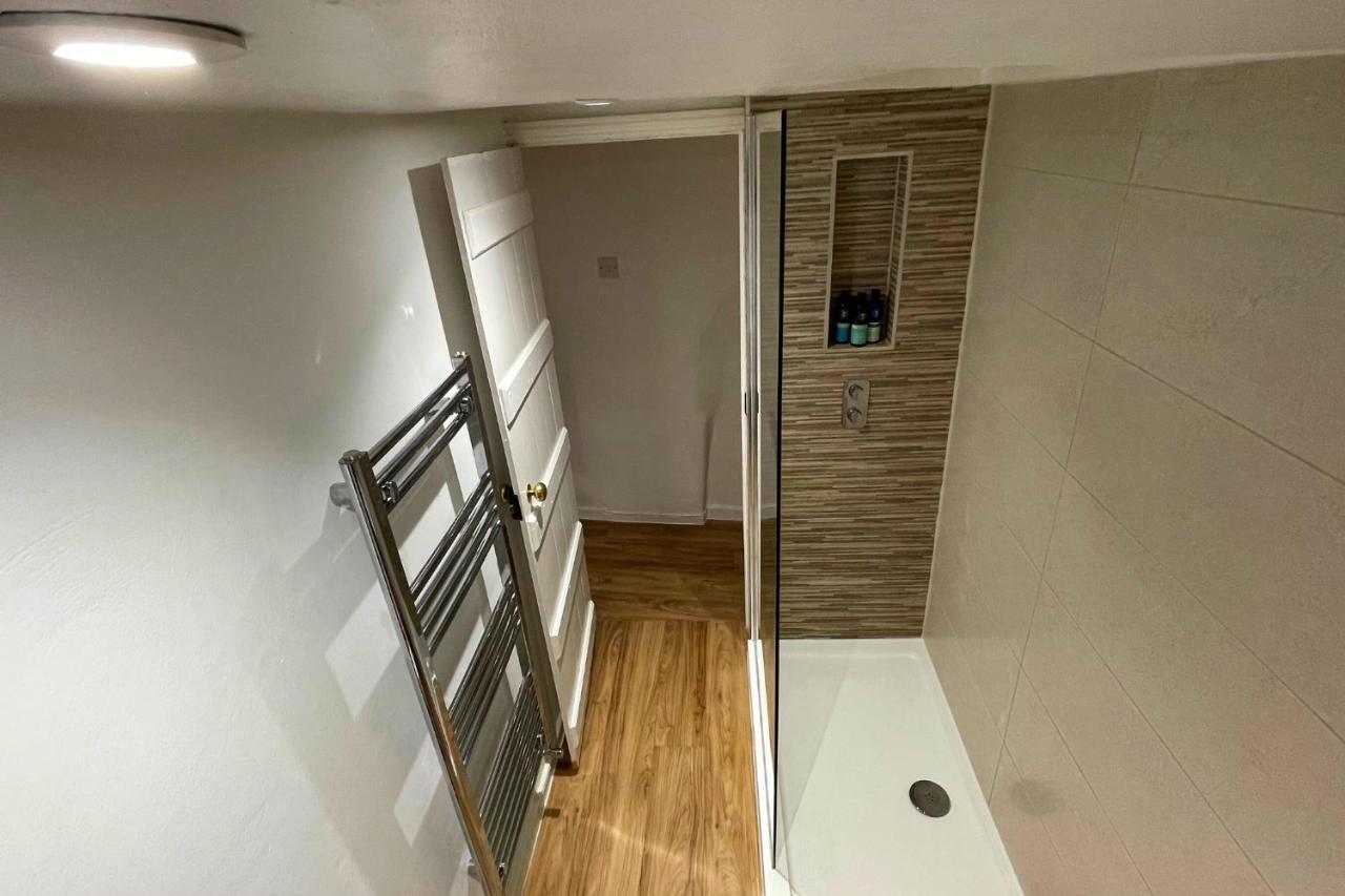 Stunning Luxury Apartment In Central Lymington Exteriör bild